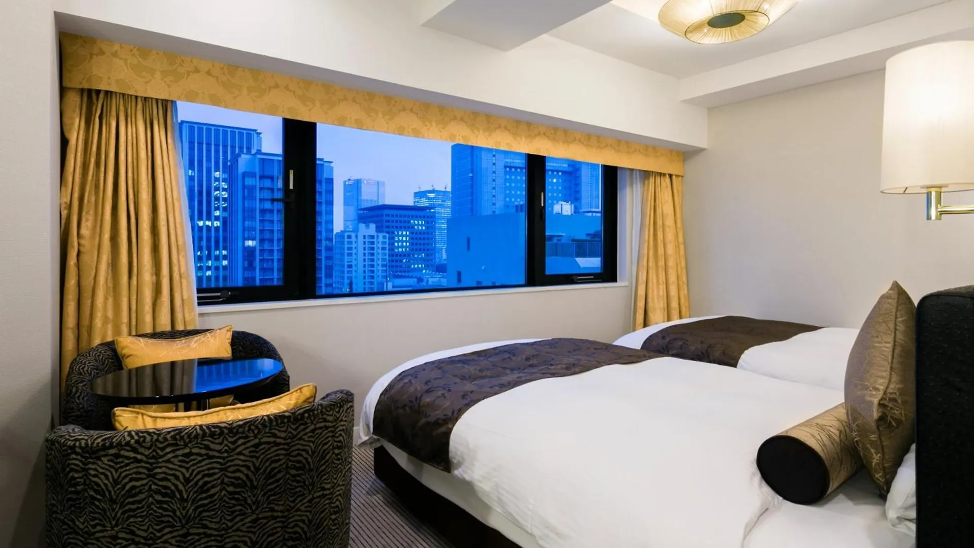 Apa Hotel Nagatacho Hanzomon Ekimae Tokyo 3*,  Japan