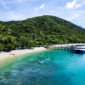 https://fitzroy-island-resort.queenslandhotels.net